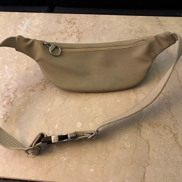 Lacoste Leather Fanny Pack (EUC) - Picture 2 of 2